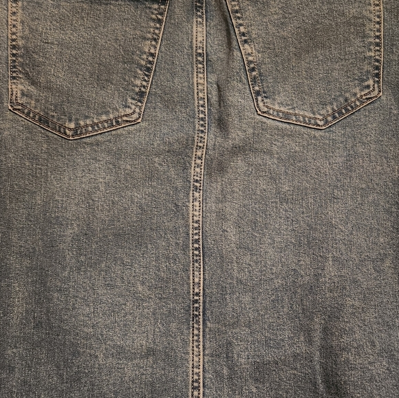 Womans GAP Denim Skirt 2/26 Waist  36 In Length - Picture 3 of 7